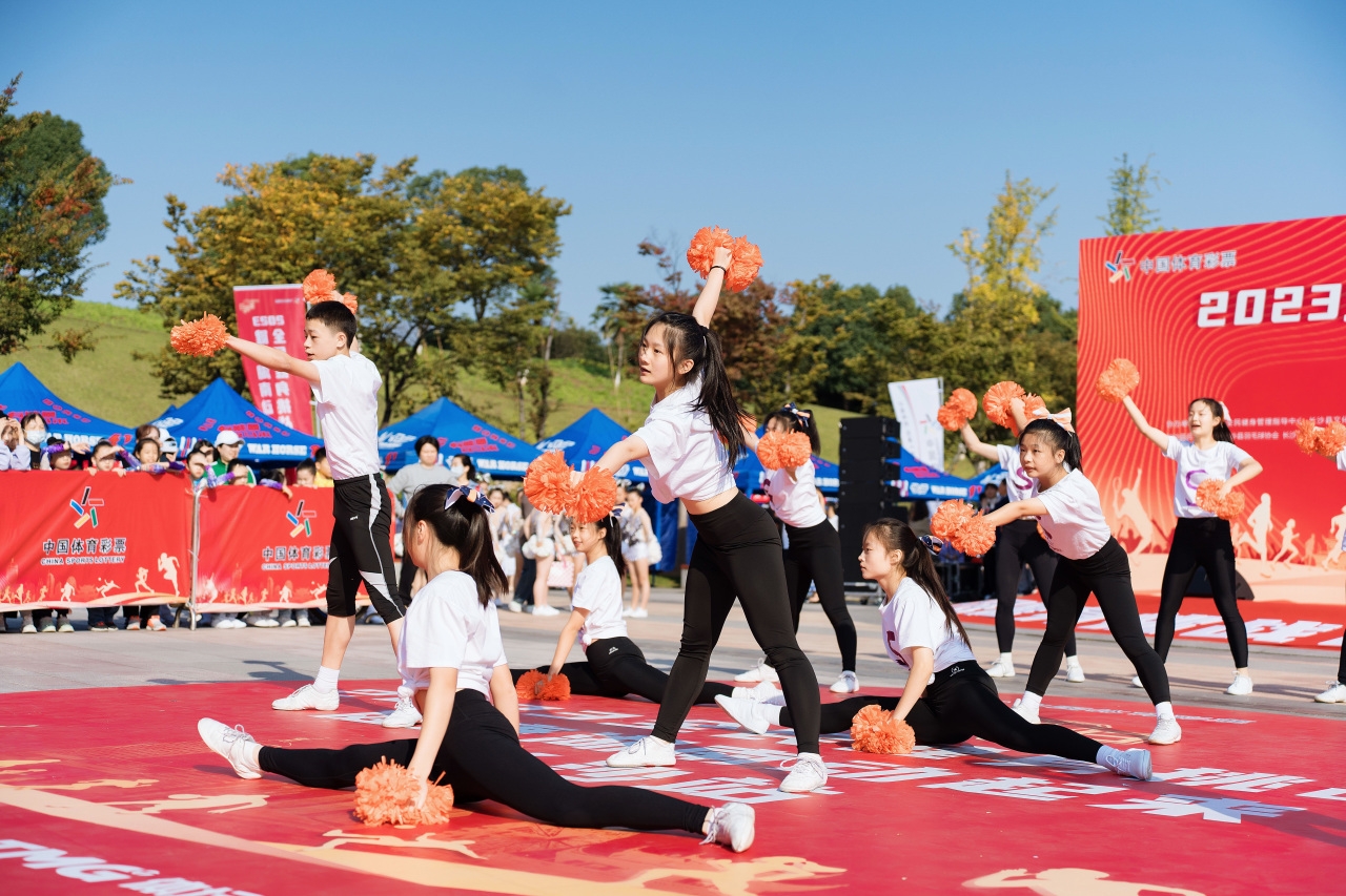 2023全民健身挑戰(zhàn)日長沙站落幕，近兩千市民參與挑戰(zhàn)，點燃運動激情！